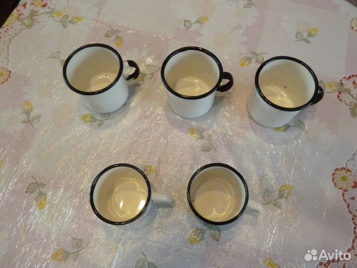 Эмалированные кружки