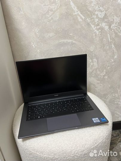 Ноутбук Huawei matebook d 14