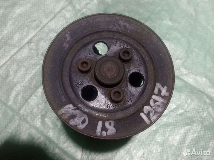 Насос гидроусилителя Audi B3 1.8L 1990