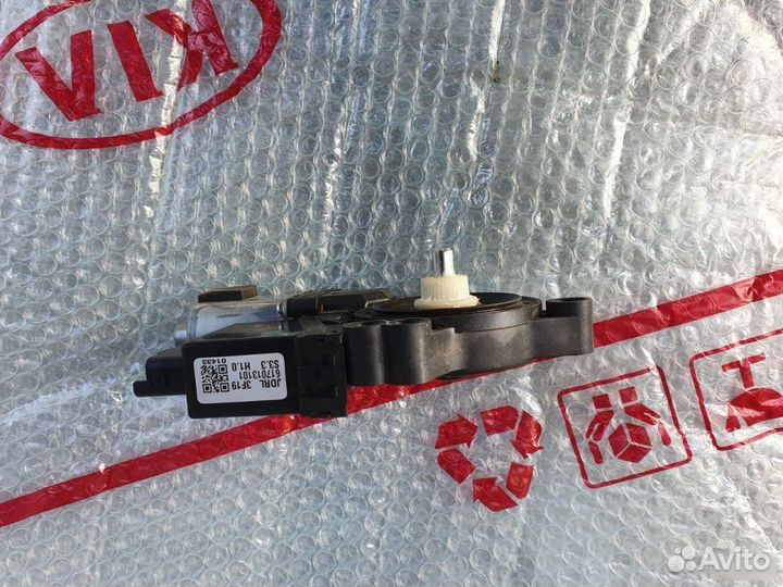 Моторчик стеклоподъемника Kia Ceed 2 JD