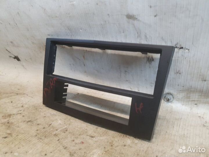 Накладка Opel Astra H Z14XEP 2008