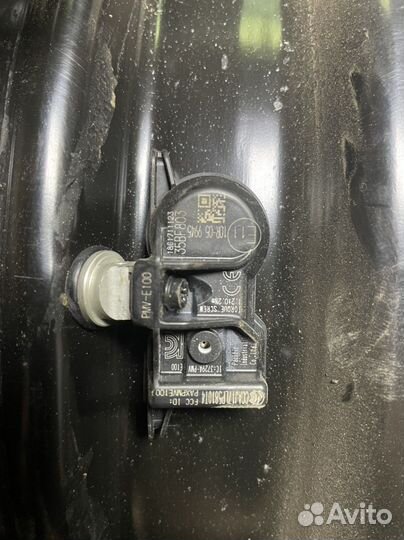 Датчик давления в шинах toyota