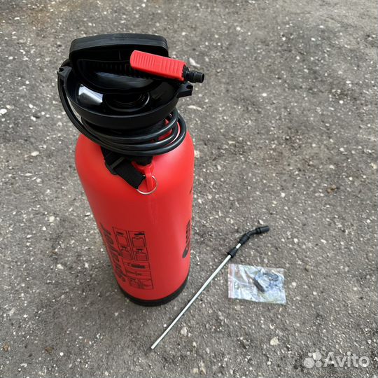 Универсальный опрыскиватель GS-10