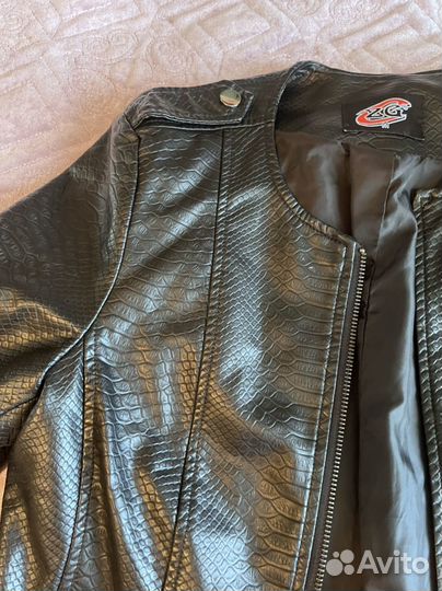 Куртка кожаная женская демисезонная