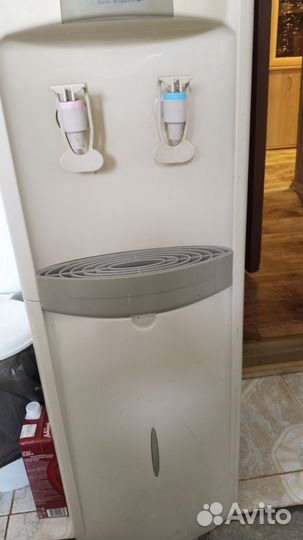 Кулер для воды