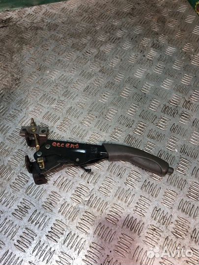 Ручной тормоз ручник Huyndai Accent