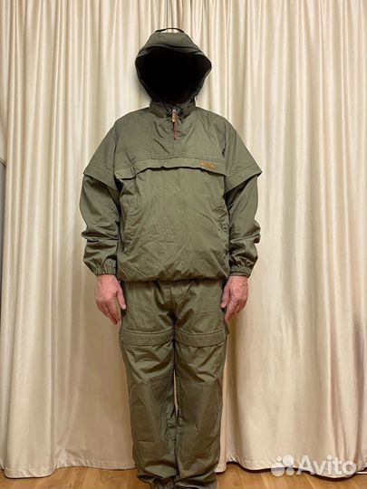 Костюм 
