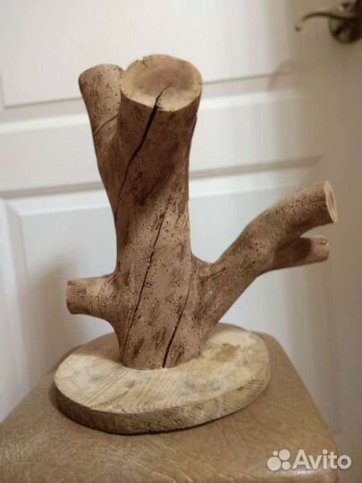 Кормушки, колёсико, ветка на подставке