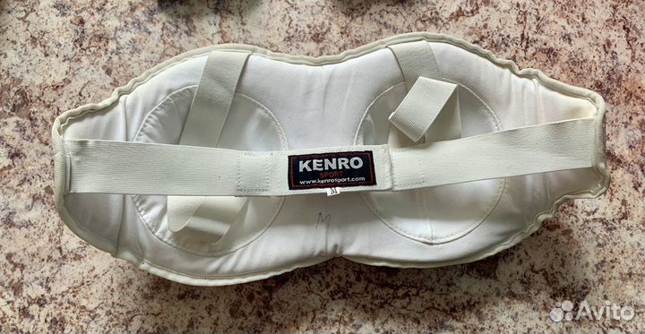 Защита и кимоно для каратэ