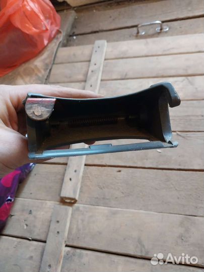 Крепёж бутылки