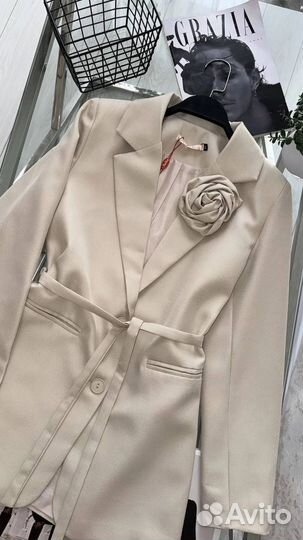 Пиджак женский