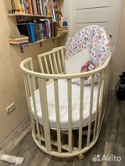 Детская кровать трансформер с маятником