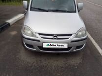 Opel Combo 1.3 MT, 2010, 208 000 км, с пробегом, цена 565 000 руб.