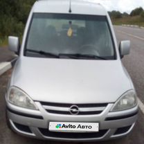 Opel Combo 1.3 MT, 2010, 208 000 км, с пробегом, цена 565 000 руб.