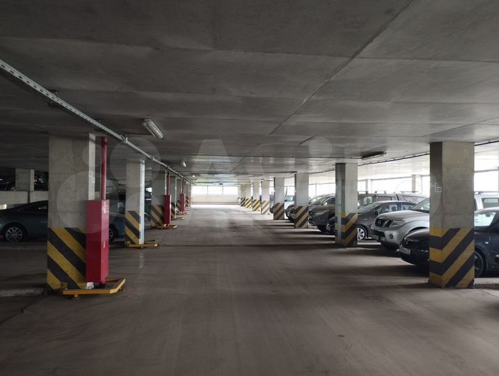 Машиноместо, 17 м²