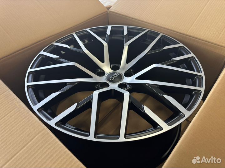 Новые диски R20 на Audi A8