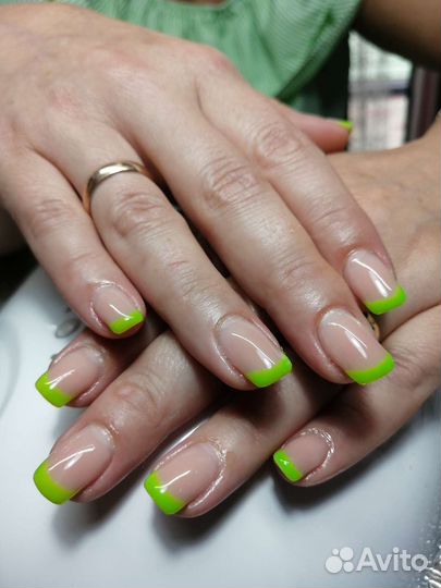 Наращивание ногтей