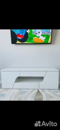Тумба под телевизор