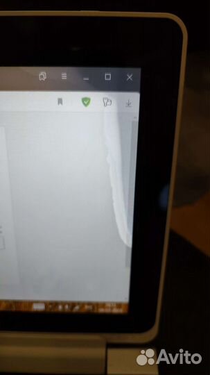 Планшет Acer w510 (+ док.станц., пятно на диспл.)