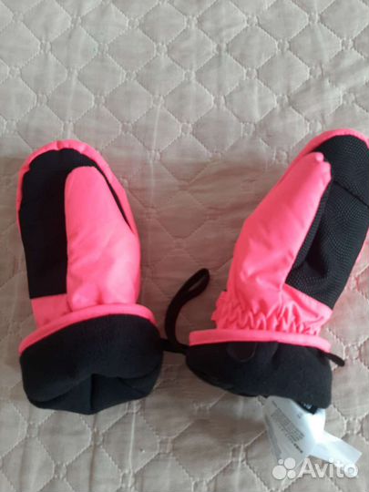 Новые зимние варежки 7-8 лет