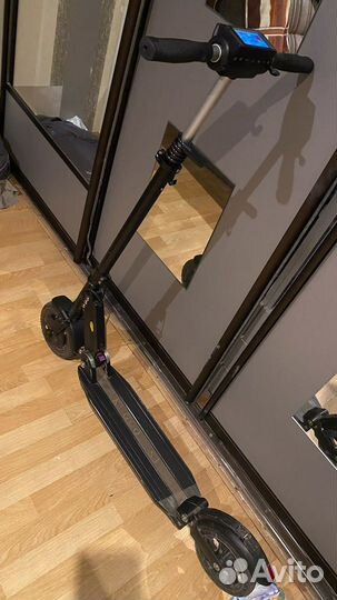 Самокат взрослый электрический бу