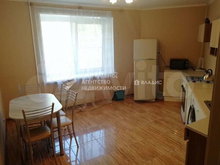 2-к. квартира, 68 м², 2/5 эт.