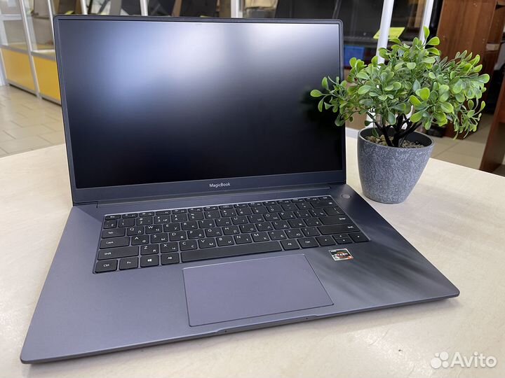 Ультрабук Honor MagicBook 15/Ryzen/8GB/SSD/FHD