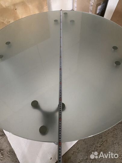 Стол стеклянный