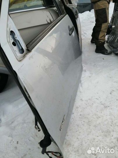 Дверь передняя левая Mitsubishi Outlander CW