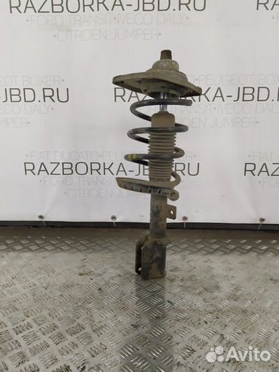 Стойка передняя правая Citroen Jumpy 07 - 16