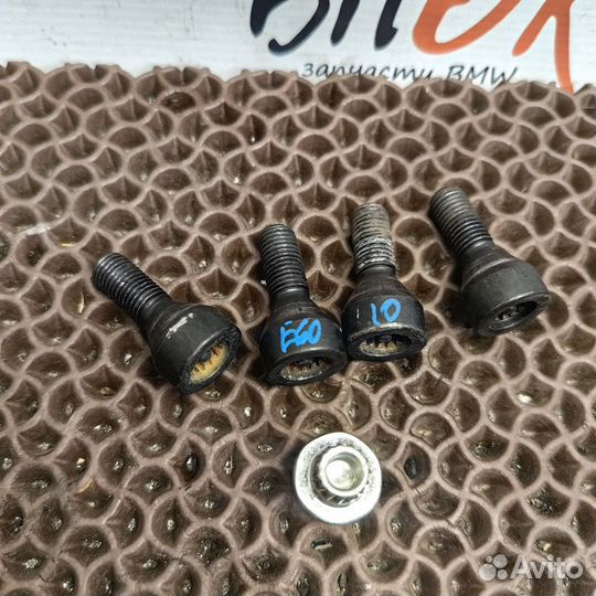 Комплект секреток болтов BMW m12x1.5 e39 e60 e90