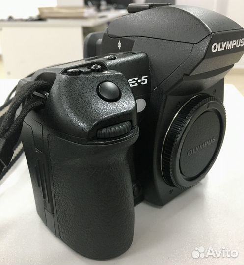 Фотоаппарат Olympus E-5