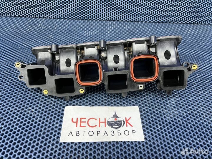 Коллектор впускной Volkswagen Touareg NF / FL 3.6