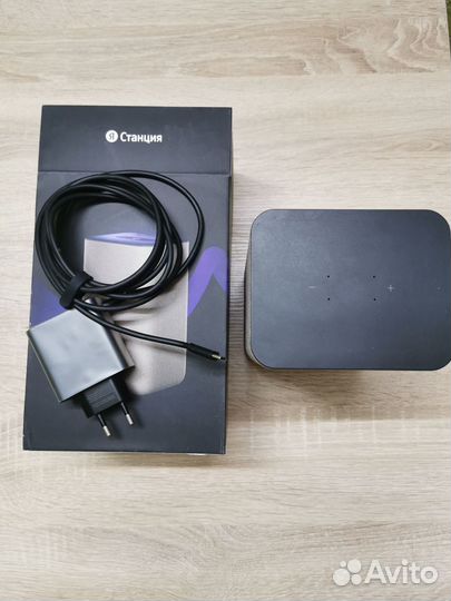 Умная колонка Яндекс Станция 2, цвет песочный