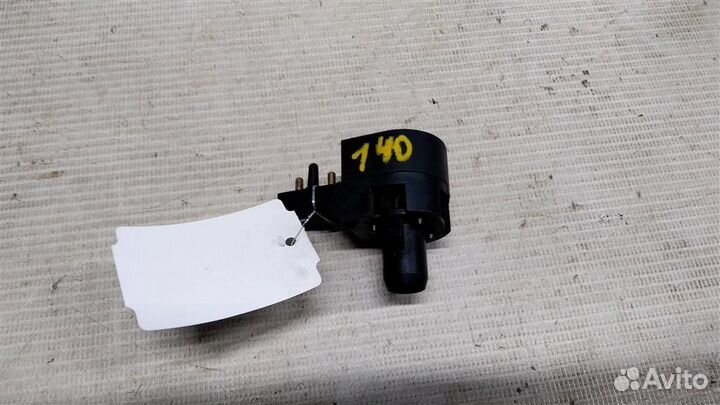 Датчик температуры воздуха в салоне mersedesbenz