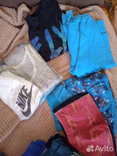 Рубашки,брюки,футболки,шорты,джемпер для школьника