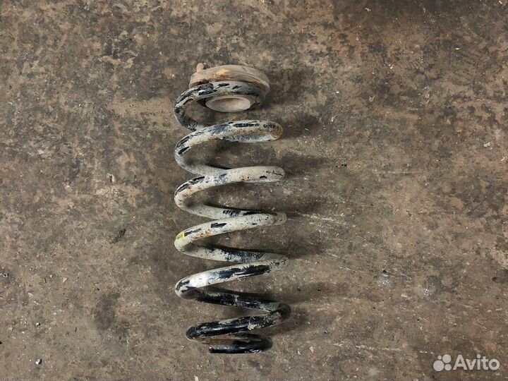 Ford ecosport пружина задняя