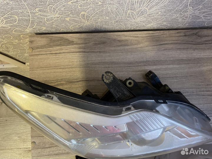 Фара форд фокус 2