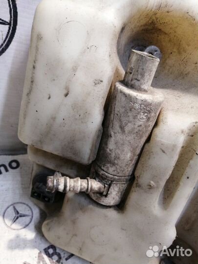 Бочок омыватея Mercdes Ml Gl W164 X164