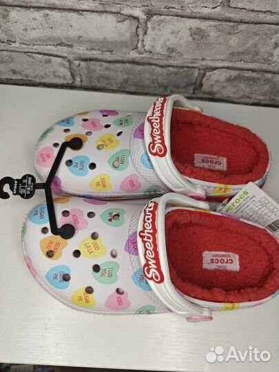 Crocs
