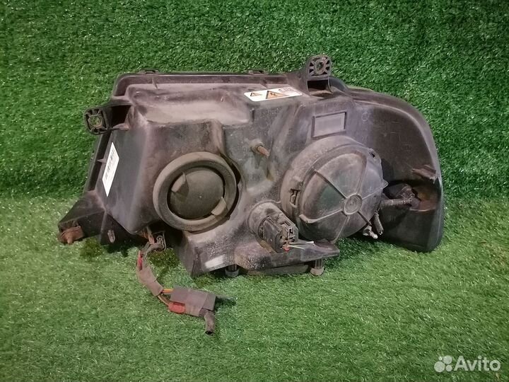 Фара правая 2L7X-13005-A-B Lincoln Navigator