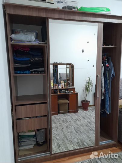 Шкаф купе с зеркалом бу