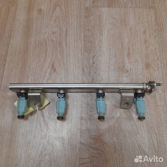 Рампа топливная Hyundai Solaris 2014-2017