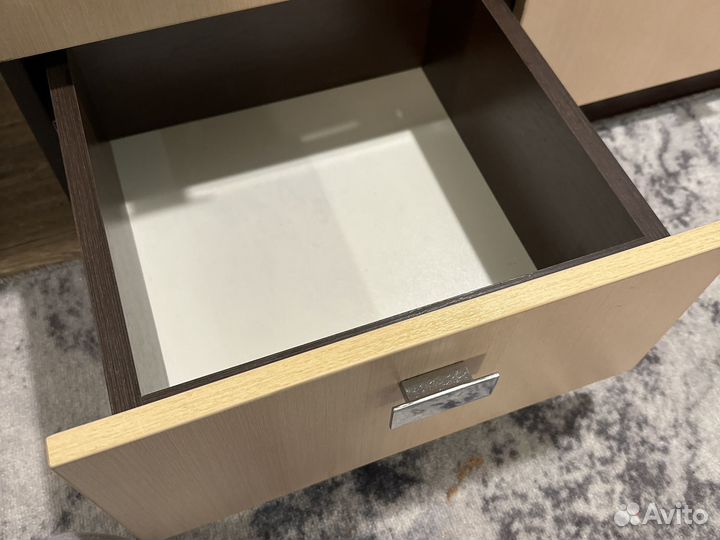 Тумба в прихожую с вешалкой