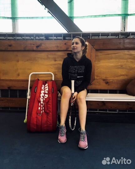 Тренер по большому теннису