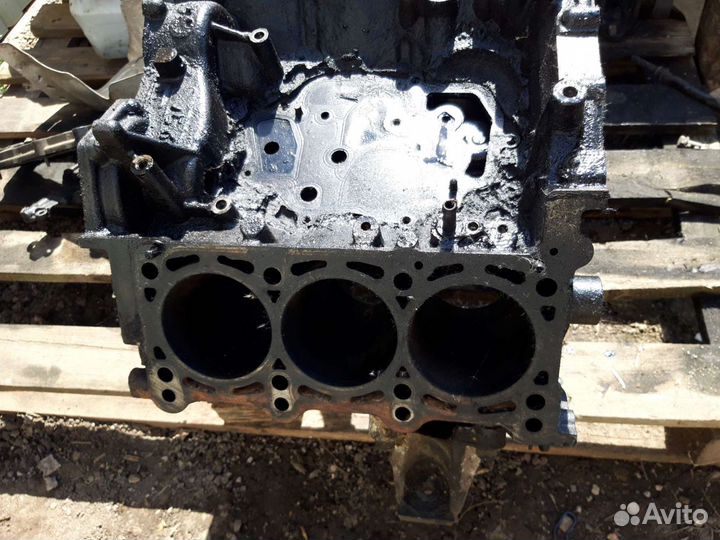 Блок цилиндров Audi A6 C6 3.0tdi ASB