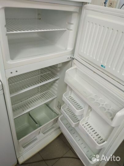 Холодильник стинол