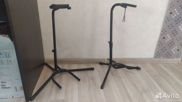Стойка для гитары