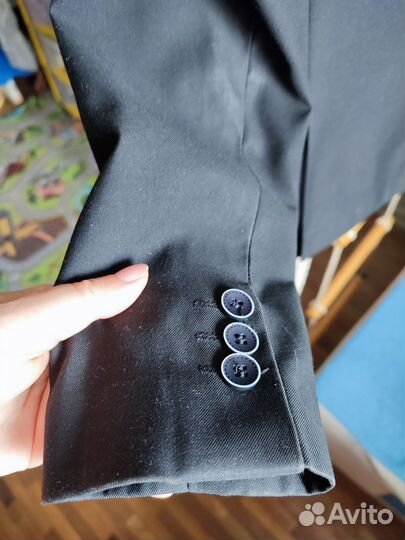 Школьный костюм черного цвета на рост 158+