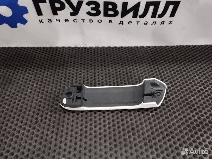 Ручка наружная двери передней правой Volvo FH5